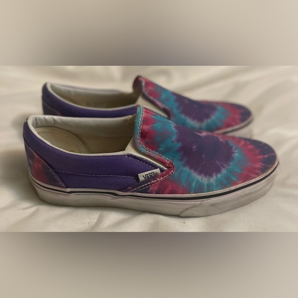 Vans Tie Dye Slip-ons - Picture 3 of 6